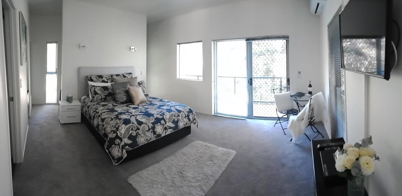 River Retreat Haruru 외부 사진